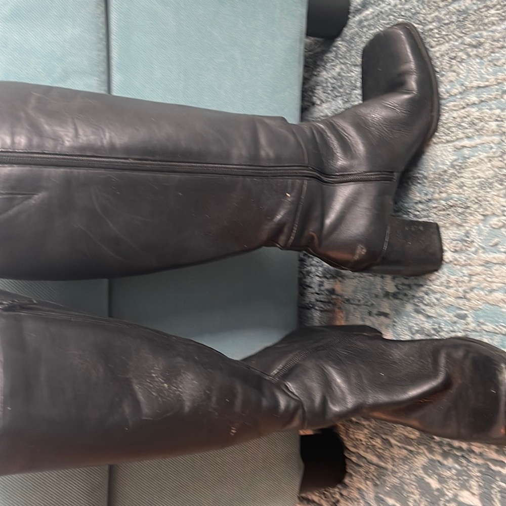 Sissy womens boots size 8.5 m black
